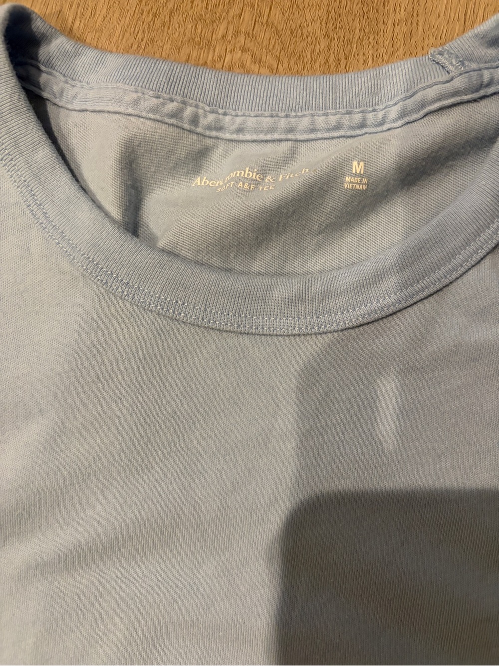 Abercrombie Soft Tee Light Blue Men's Crewneck - Picture 3 of 4